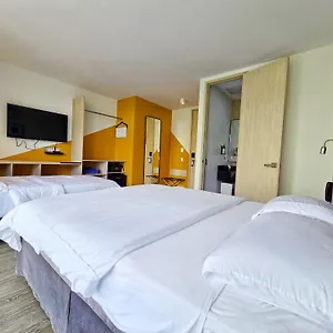 aparta-suites-park-85.cali-hotels.com/